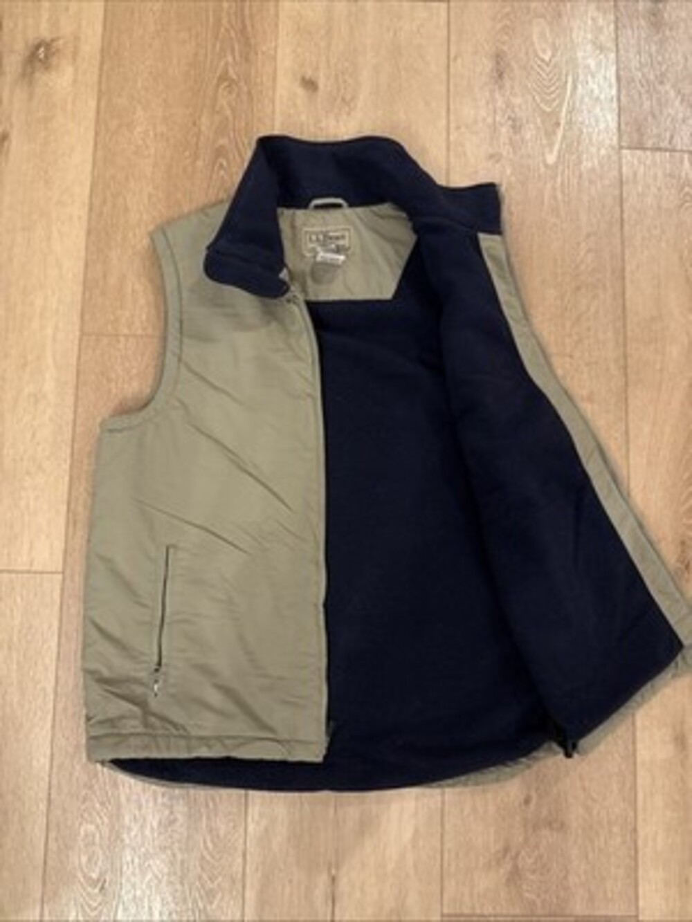 Vintage L.L.Bean Men’s Tall Medium Fleece Lined Nylon Vest Olive Green / Navy